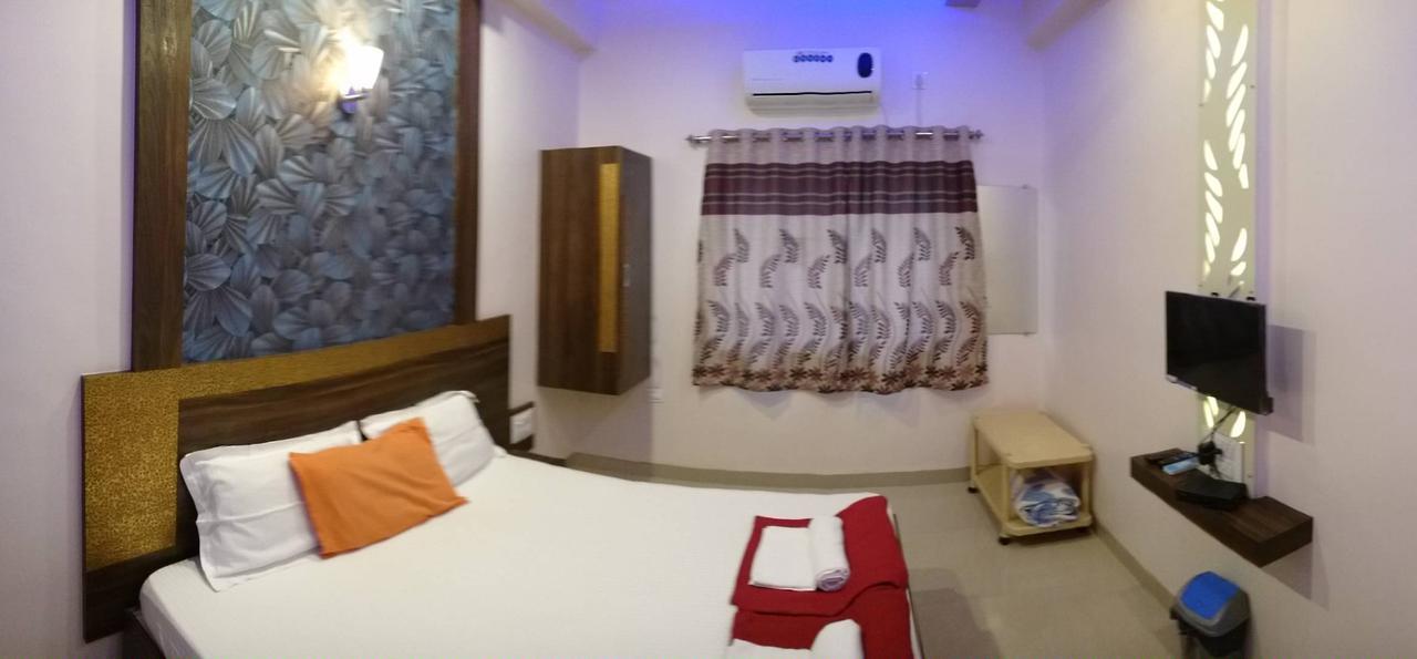 Yuvraj Lodge Osmanabad Exteriér fotografie
